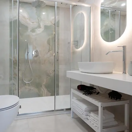 Nery Luxury Sea View 지아르디니낙소스