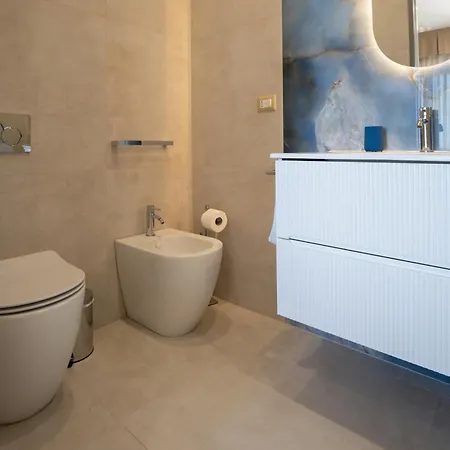 Nery Luxury Sea View 지아르디니낙소스