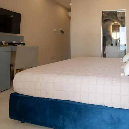 Nery Luxury Sea View 4* 지아르디니낙소스