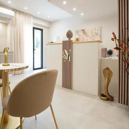 Nery Luxury