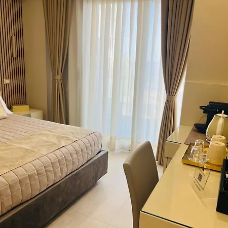 Nery Home Luxury Sea View Giardini Naxos 4*