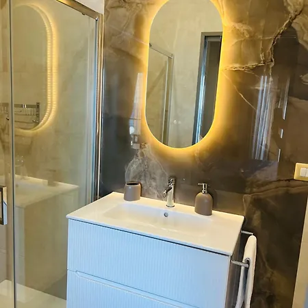 게스트하우스 Nery Luxury Sea View 지아르디니낙소스