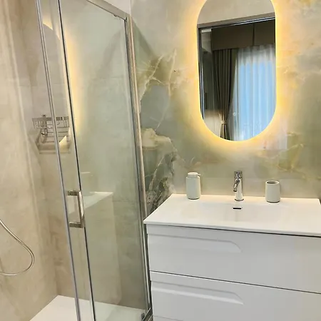Nery Luxury Sea View 지아르디니낙소스