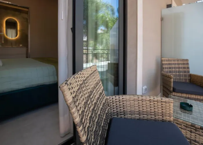 Nery Pensión Giardini-Naxos